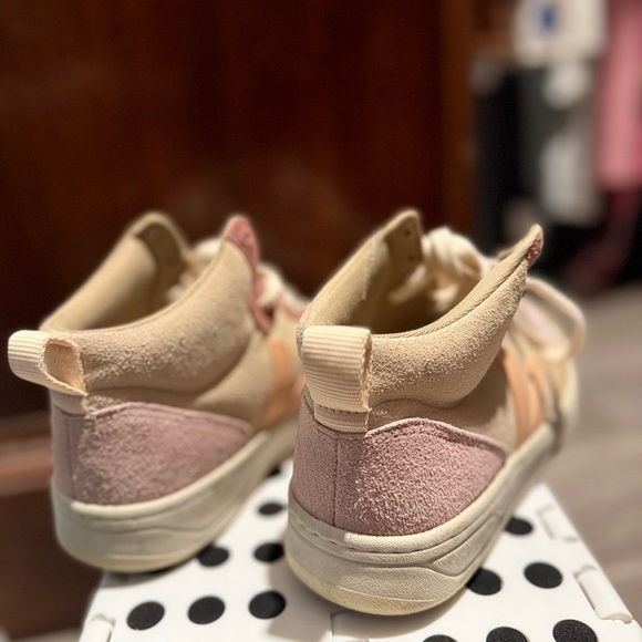 Veja V-15 Women's High-Top Sneakers in Pink, Beige & Peach - Picture 6 of 6